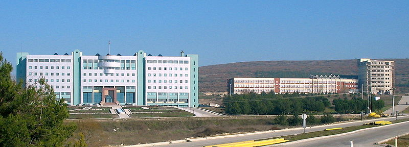 http://isay.icisleri.gov.tr/ortak_icerik_eski/balikesir/800px-Balikesir_Universitesi_1.jpg